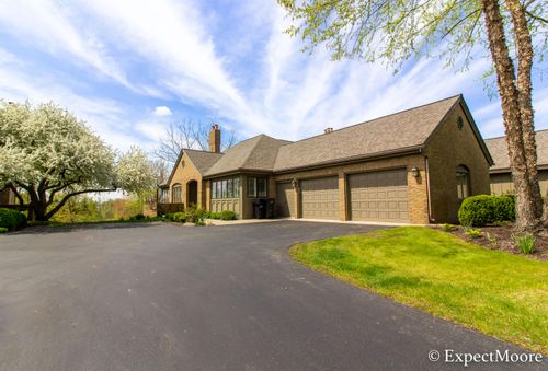 632 Cascade Hills Rdg Se, Grand Rapids, MI, 49546-3660 | Card Image