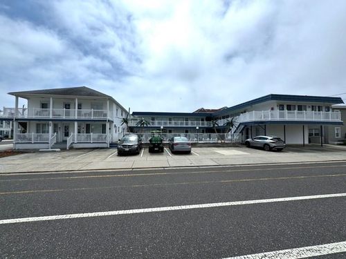 28-1205 Surf Ave, WILDWOOD, NJ, 08260-5664 | Card Image