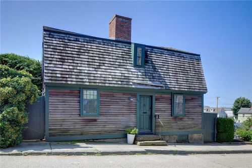 27 William St, Newport, RI, 02840-3306 | Card Image