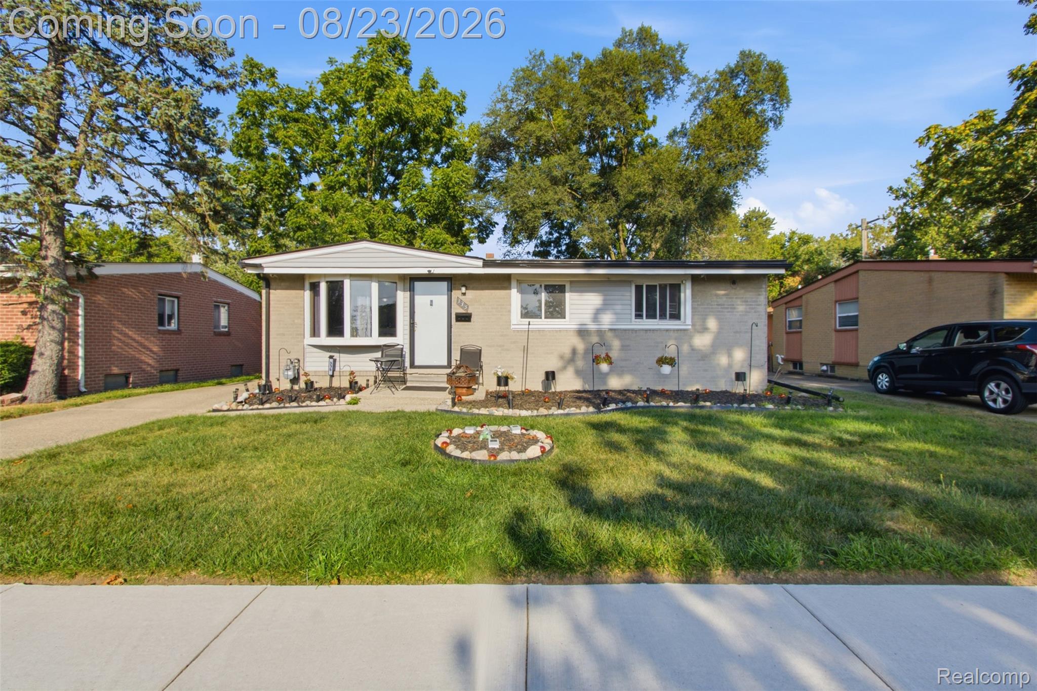 Residential in Inkster