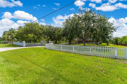 24545 Sw 192nd Ave, Homestead, FL, 33031-3416 | Card Image