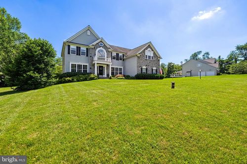 2207 River Bend Ct, White Hall, MD, 21161-9215 | Card Image