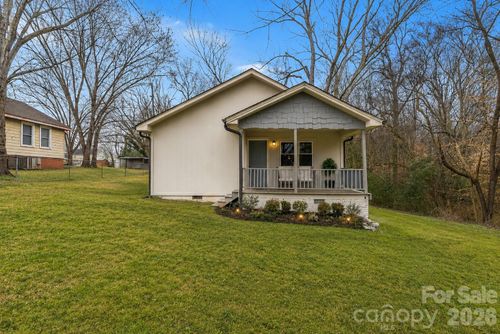 500 3rd St, Stanley, NC, 28164-1513 | Card Image