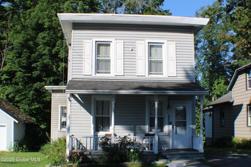 45 Lake St, Stillwater, NY, 12170-1141 | Card Image