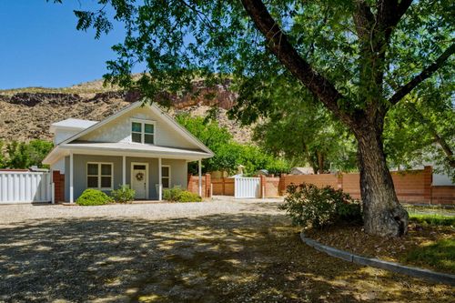 77 S 100 E, Hurricane, UT, 84737 | Card Image