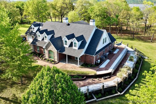 25 E Shoreline Drive, Eufaula, OK, 74432 | Card Image