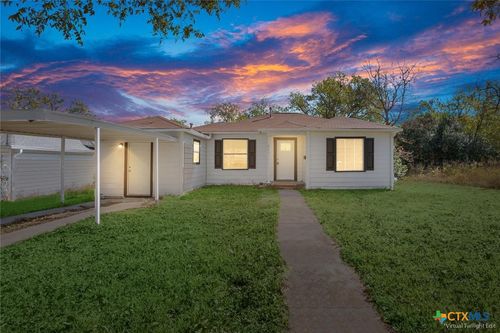 811 N 6th St, Temple, TX, 76501-2624 | Card Image