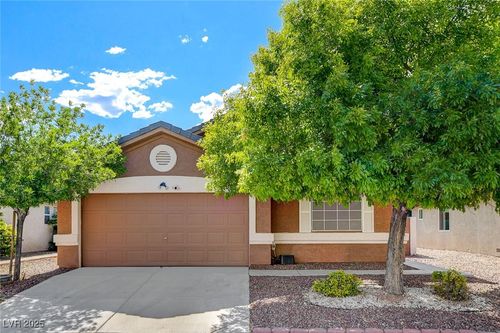 7533 Wandering St, Las Vegas, NV, 89131-4584 | Card Image