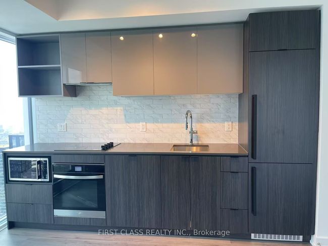 5006 - 252 Church St, Condo with 2 bedrooms, 1 bathrooms and null parking in Toronto ON | Image 5