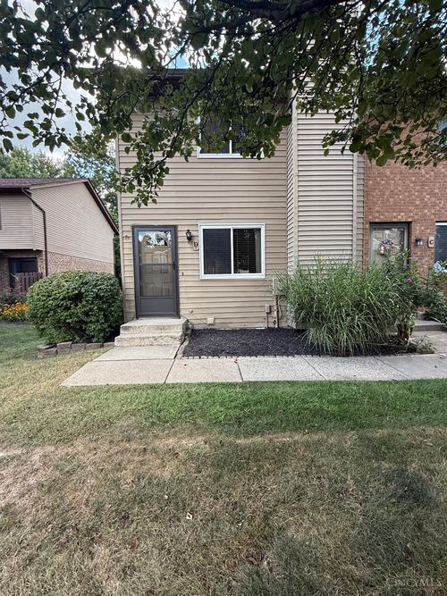 5326 Boehm Dr, Fairfield, OH, 45014-4101 | Card Image