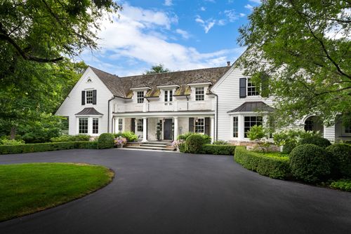 34W093 Army Trail Rd, Wayne, IL, 60184-2078 | Card Image