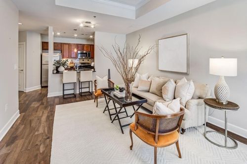 apt-410-325 E Paces Ferry Rd Ne, Atlanta, GA, 30305-5702 | Card Image