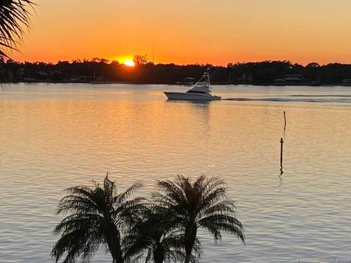 13-301-1950 Sw Palm City Rd, Stuart, FL, 34994-4369 | Card Image