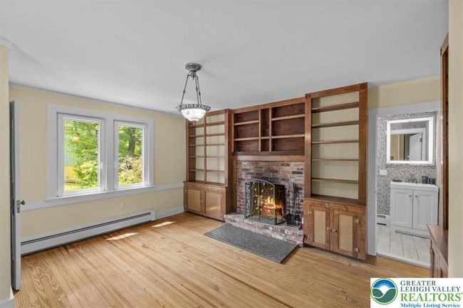 1553 Middle Rd, House other with 4 bedrooms, 5 bathrooms and null parking in Stroudsburg PA | Image 27