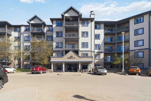 224-200 Richard St, Fort Mcmurray, AB, T9H5H6 | Card Image