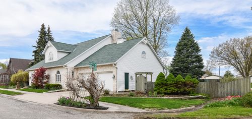 202 Coover Ave, Baxter, IA, 50028-7774 | Card Image