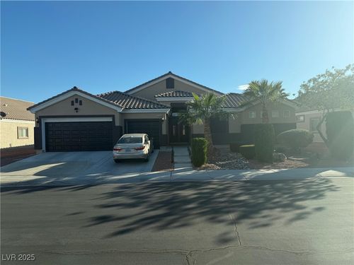 3105 Tanagrine Dr, North Las Vegas, NV, 89084-2211 | Card Image
