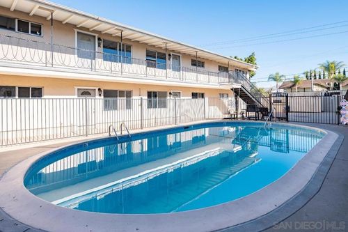 apt-q-532 N 1st St, El Cajon, CA, 92021-6359 | Card Image