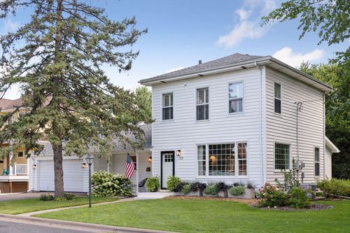 721 Martha St S, Stillwater, MN, 55082-5716 | Card Image