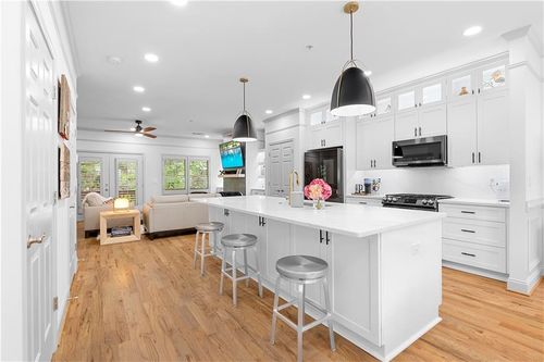 208 Wade Creek Rd, Alpharetta, GA, 30009-8200 | Card Image