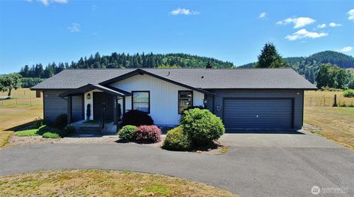 1655 Wheaton St, Raymond, WA, 98577-9569 | Card Image