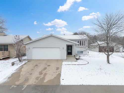 1573 8 1/2 St Se, Rochester, MN, 55904-4912 | Card Image