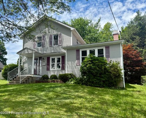 330 Grand Ave, Clarks Summit, PA, 18411-1404 | Card Image