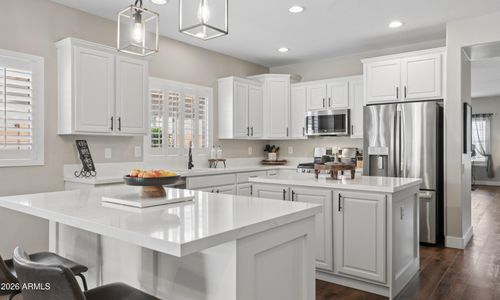 5310 W Saddlehorn Rd, Phoenix, AZ, 85083-4408 | Card Image