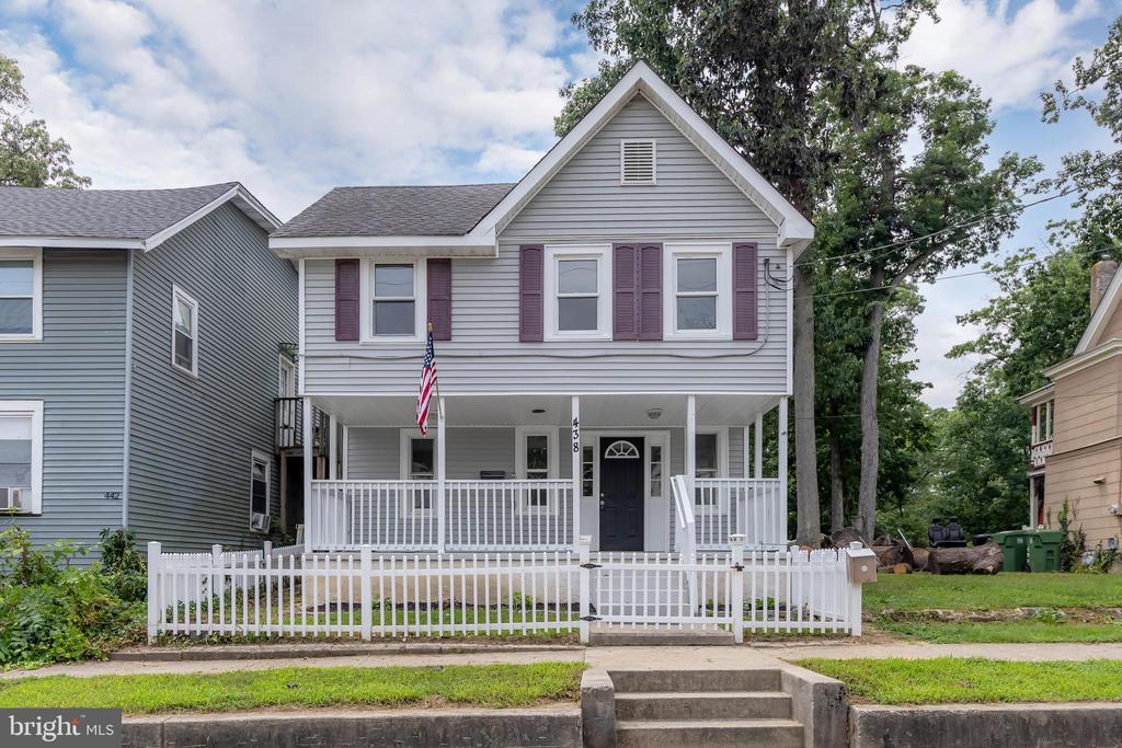 West Ave, Pitman, NJ 08071