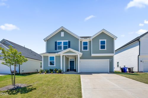 270 Chestnut Oak Ln, Lillington, NC, 27546-5270 | Card Image