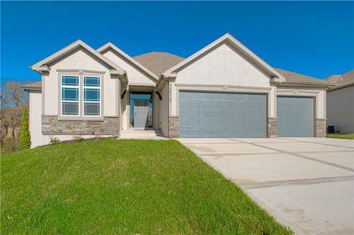 16430 Nw 123rd St, Platte City, MO, 64079-8575 | Card Image