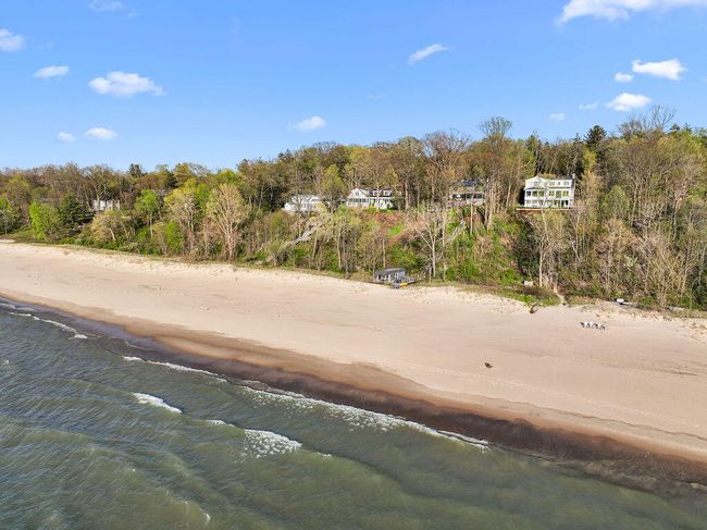 9350 Lakeside Ln, House other with 5 bedrooms, 5 bathrooms and null parking in Lakeside MI | Image 7