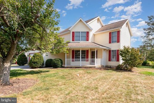 44 Clover Ln, Palmyra, PA, 17078-3013 | Card Image