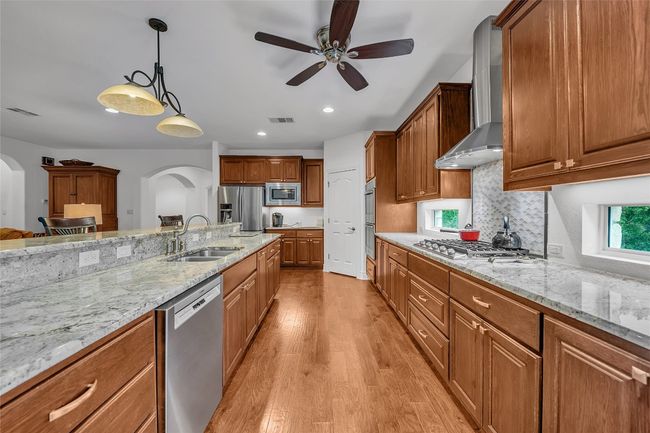 116 Hacienda Heights Cv, House other with 3 bedrooms, 3 bathrooms and 4 parking in Georgetown TX | Image 5