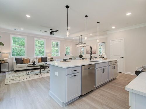 204 Dahlia Dr, Woodstock, GA, 30188-2164 | Card Image