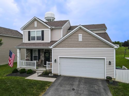 9065 Strawser St, Orient, OH, 43146-9325 | Card Image