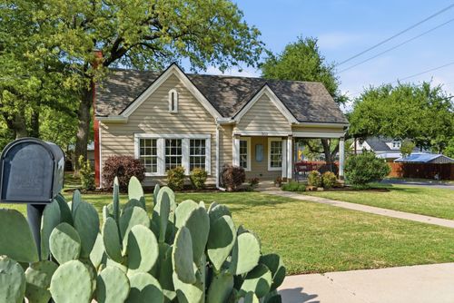 502 W Josephine Street, Weatherford, TX, 76086 | Card Image