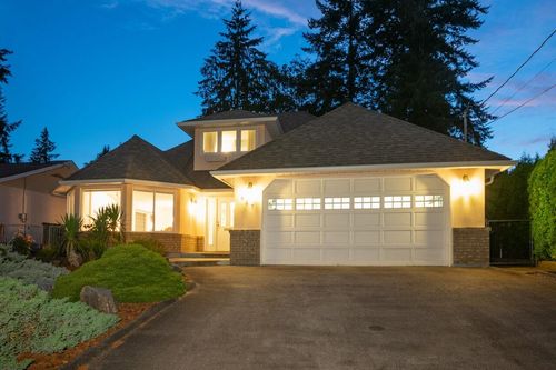 937 Westmount Dr, Port Moody, BC, V3H1K8 | Card Image
