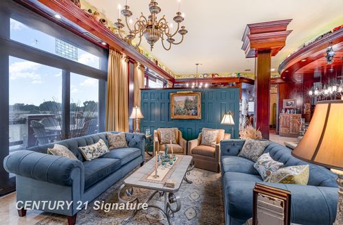 1111 N Water St, Bay City, MI, 48708-5600 | Card Image