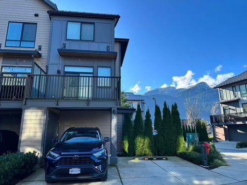 38015 Fairwater Pl, Squamish, BC, V8B2A1 | Card Image