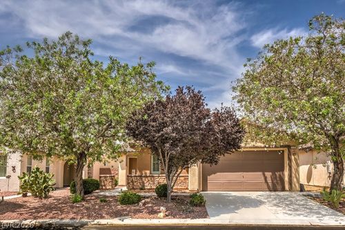 4300 S Gressa St, Pahrump, NV, 89061-7083 | Card Image