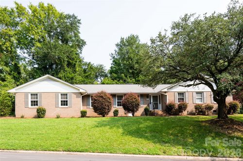 171 Suburban Ave Ne, Concord, NC, 28025-3069 | Card Image