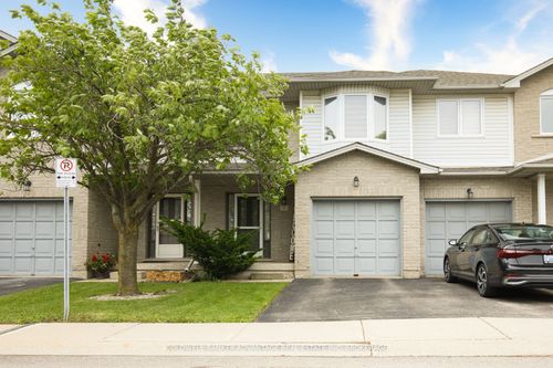 2-800 Paramount Dr, Stoney Creek, ON, L8J3V8 | Card Image