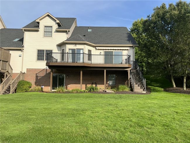 1119 Bay Hill Dr, Condo with 3 bedrooms, 4 bathrooms and 2 parking in Gibsonia PA | Image 46