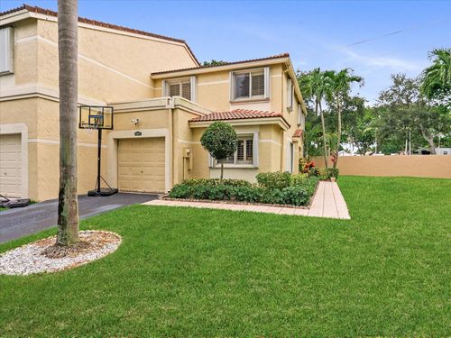 3497-3497 Deer Creek Palladian Cir, Deerfield Beach, FL, 33442-8423 | Card Image