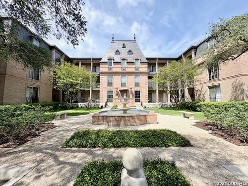 103-7709 Broadway, San Antonio, TX, 78209-3203 | Card Image
