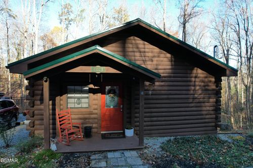 4023 Ole Smoky Way, Sevierville, TN, 37862-2879 | Card Image