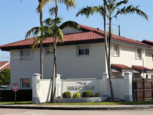 375-541 Nw 82nd Ct, Miami, FL, 33126-3958 | Card Image