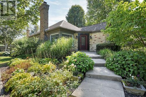 481 Victoria St, London, ON, N5Y4B4 | Card Image