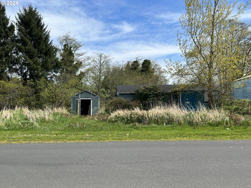 76 Ne Heron Ave, Warrenton, OR, 97146-9628 | Card Image